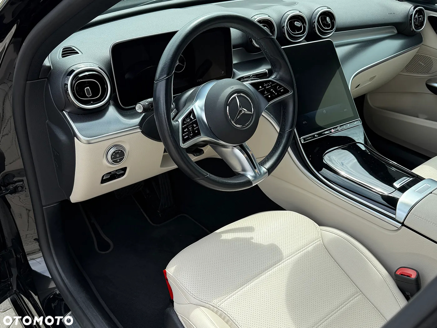 Mercedes-Benz Klasa C 180 9G-TRONIC - 12