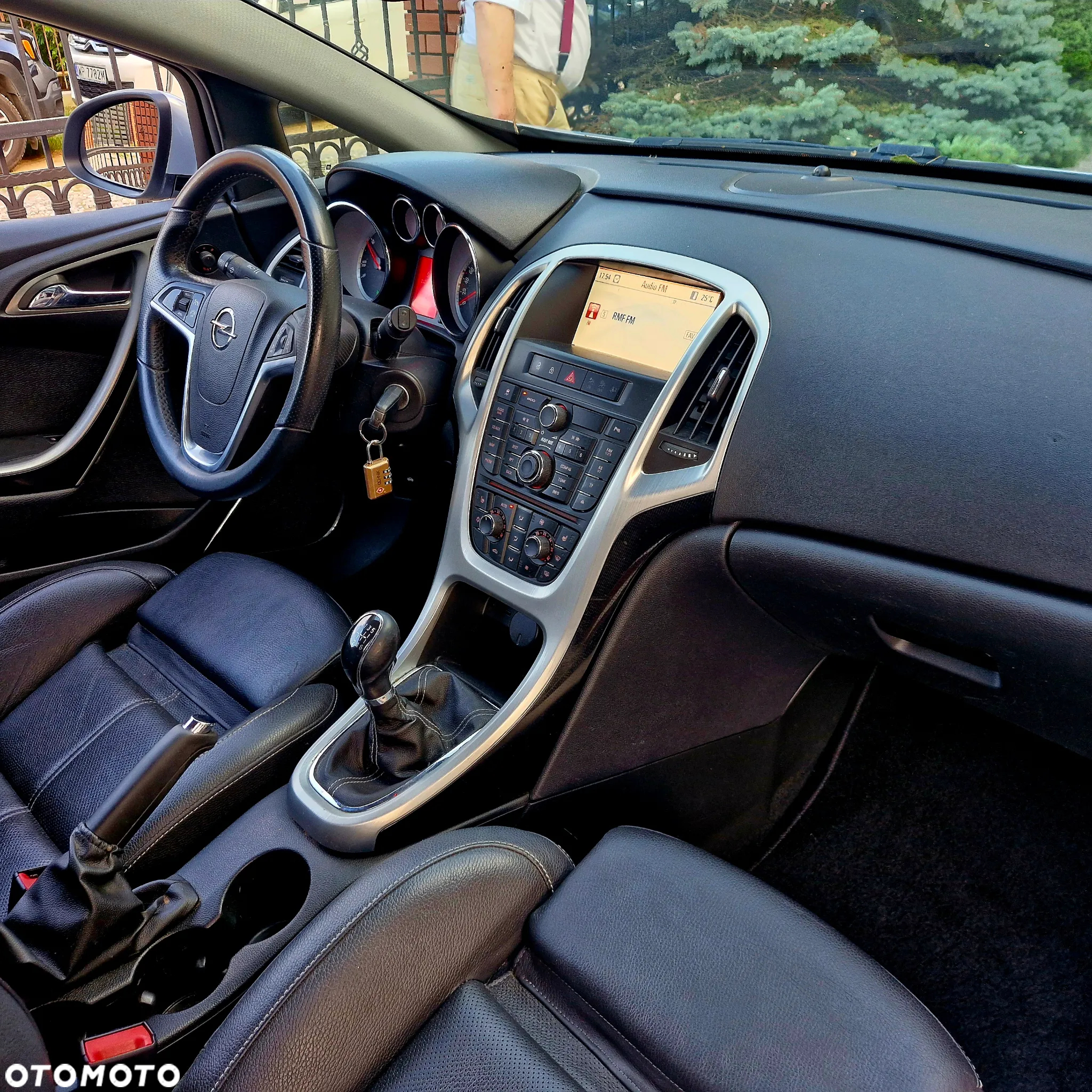 Opel Astra GTC 2.0 CDTI ecoFLEX Start/Stop Active - 10