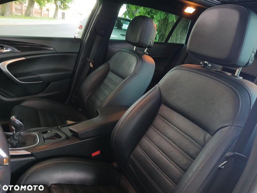 Opel Insignia - 10