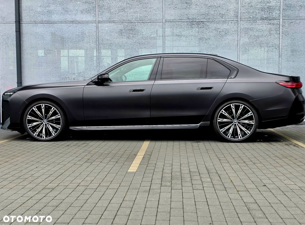 BMW Seria 7 740 xDrive - 3