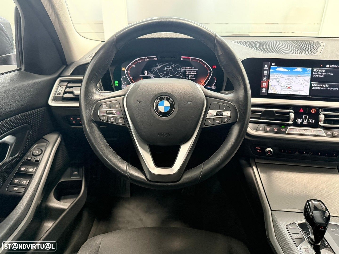 BMW 320 d Touring xDrive Line Sport Auto - 27