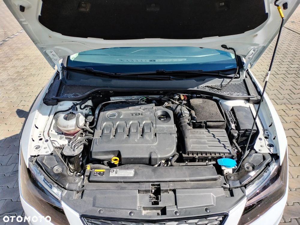 Seat Leon 2.0 TDI DPF Start&Stop DSG XCELLENCE - 35
