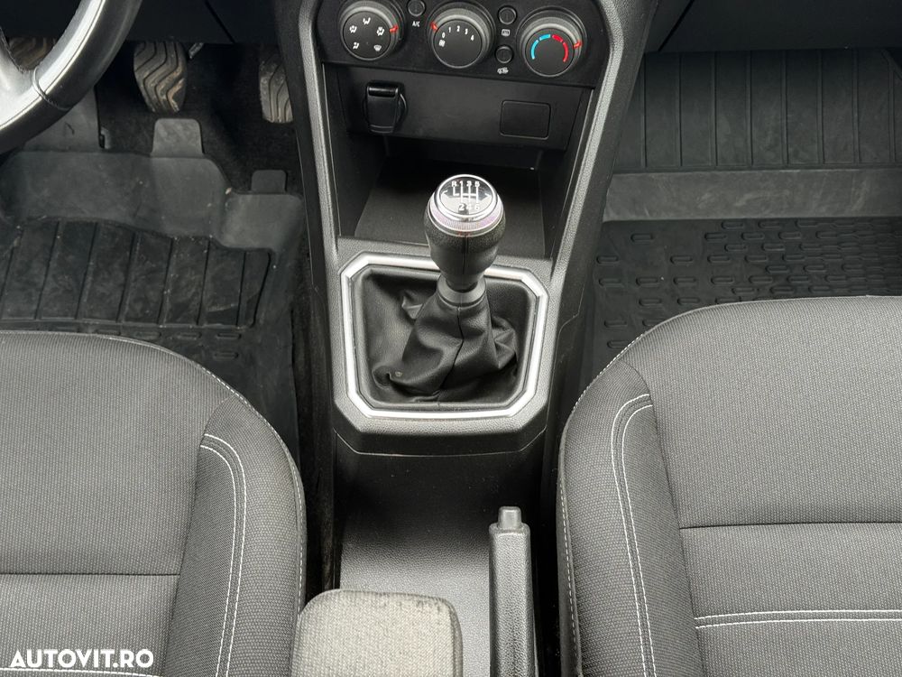 Dacia Jogger 5 locuri TCe 110 Essential - 13