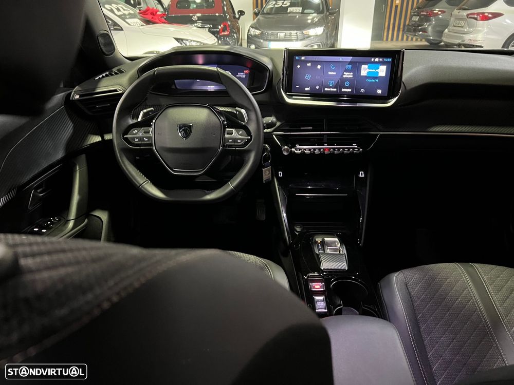 Peugeot 2008 1.2 Hybrid Allure e-DCS6 - 14