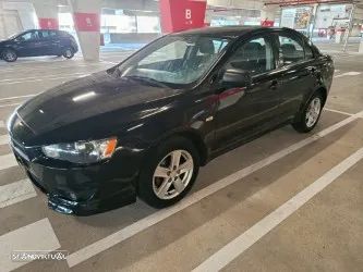 Mitsubishi Lancer 1.5 Invite - 4