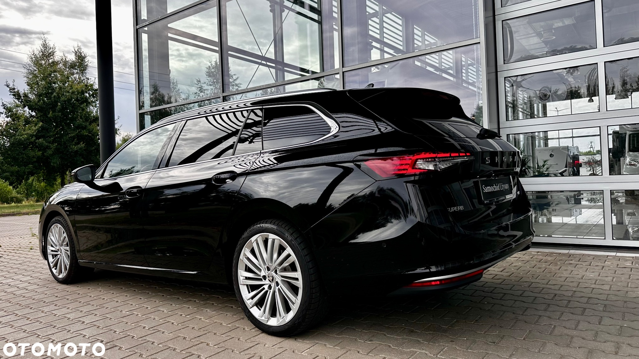 Skoda Superb 2.0 TDI SCR 4x4 L&K DSG - 7