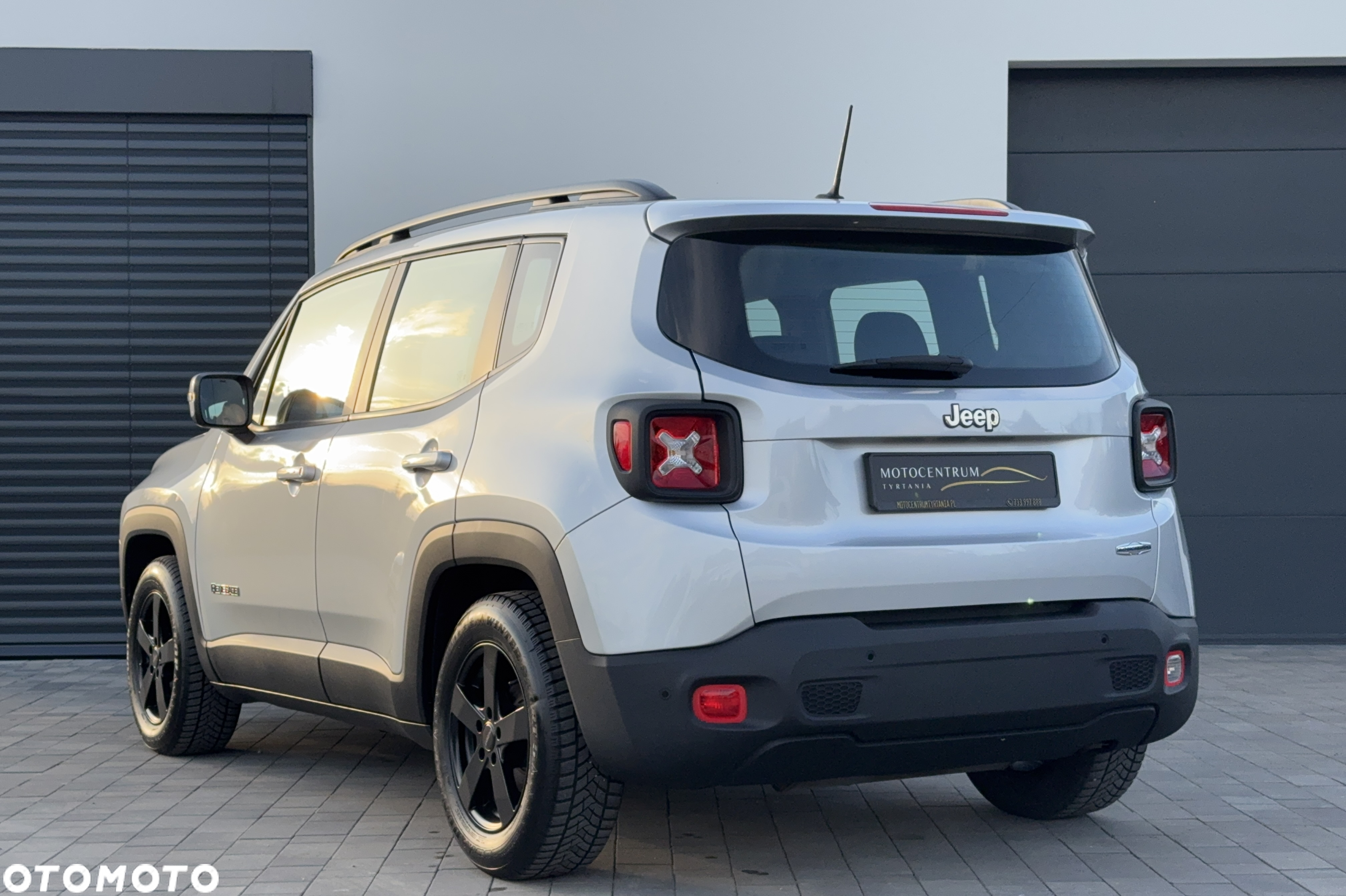 Jeep Renegade 1.6 E-TorQ Longitude FWD - 6