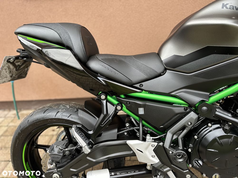 Kawasaki Z 650 - 11