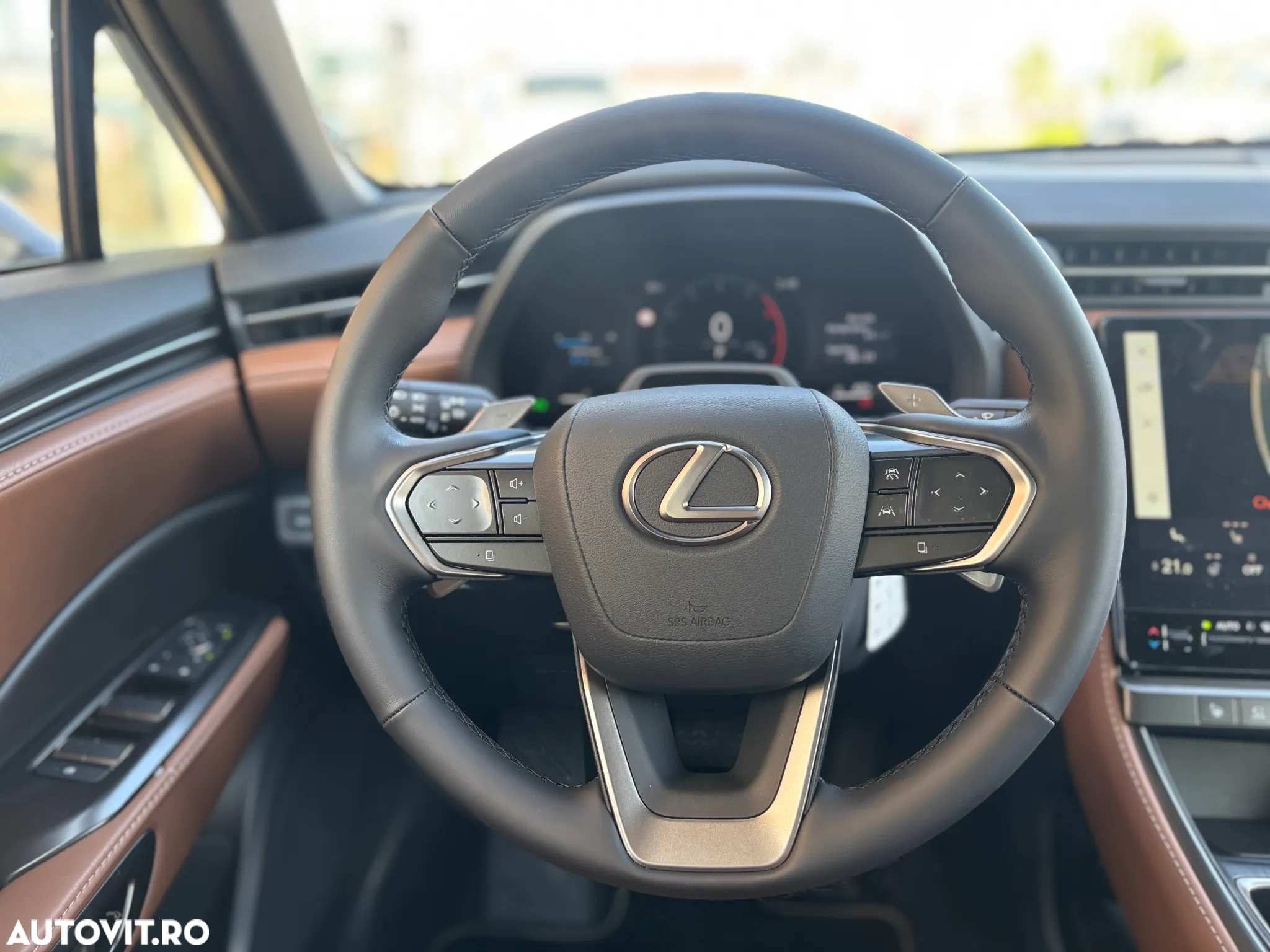 Lexus LBX 1.5 HEV 4x2 CVT Relax - 11