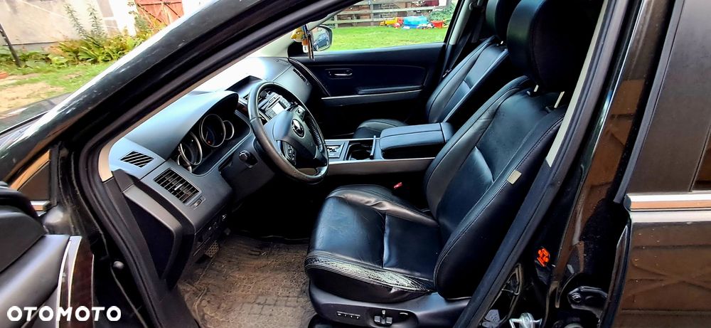 Mazda CX-9 3.7 V6 - 24