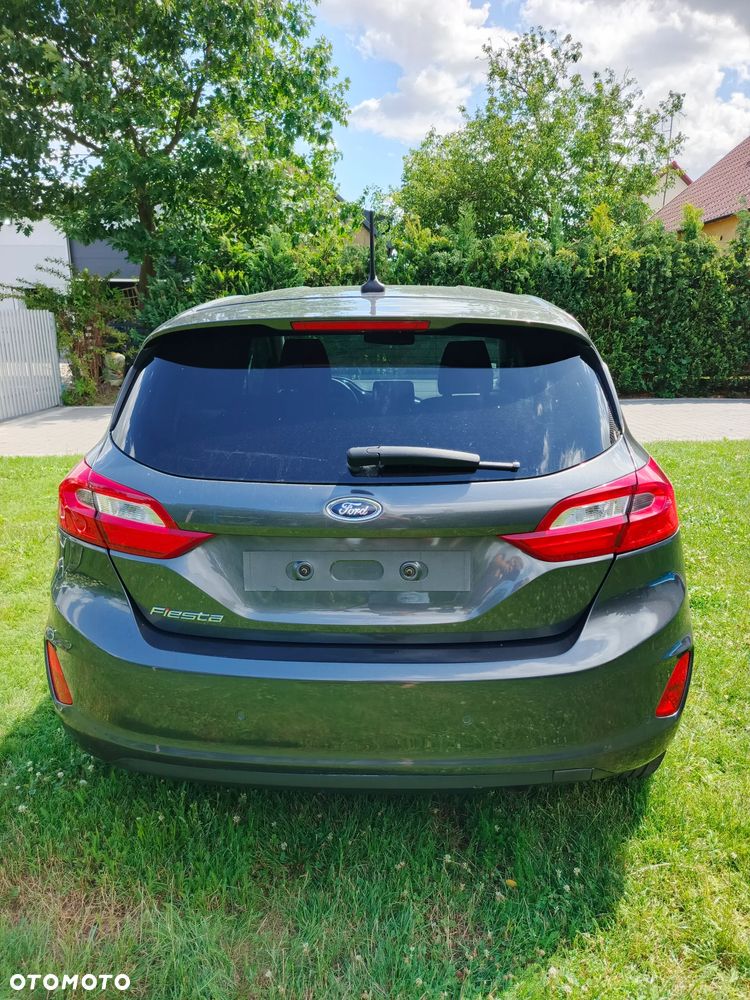 Ford Fiesta - 5
