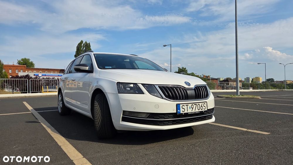 Skoda Octavia 1.6 TDI Ambition - 10