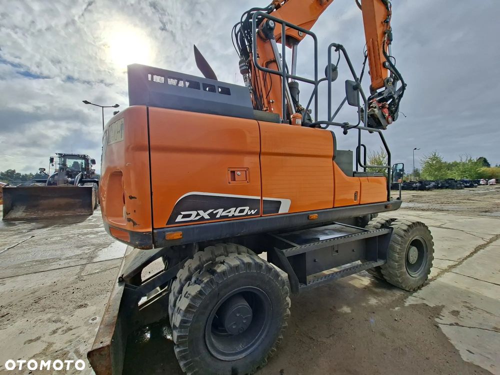 Doosan DX140W-5 - 4