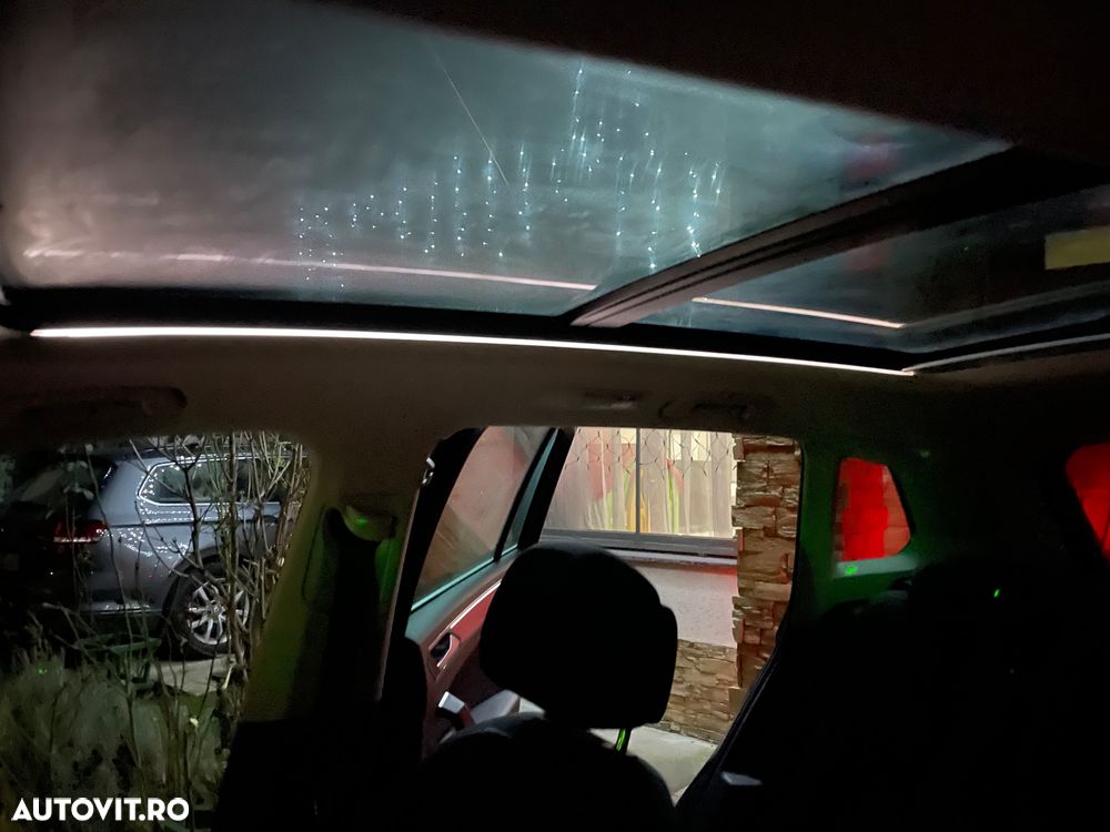 Volkswagen Tiguan - 34