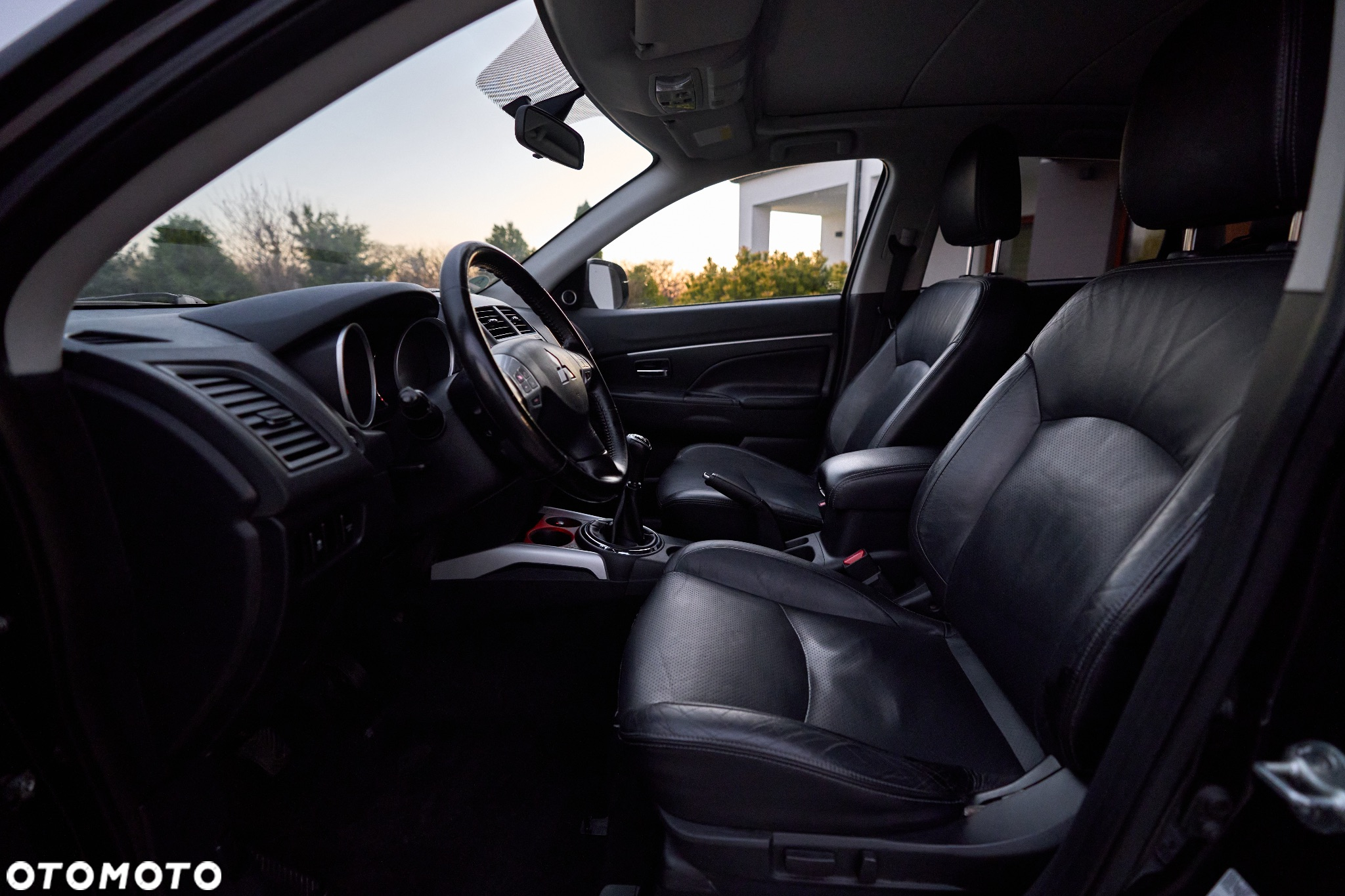 Mitsubishi ASX - 12