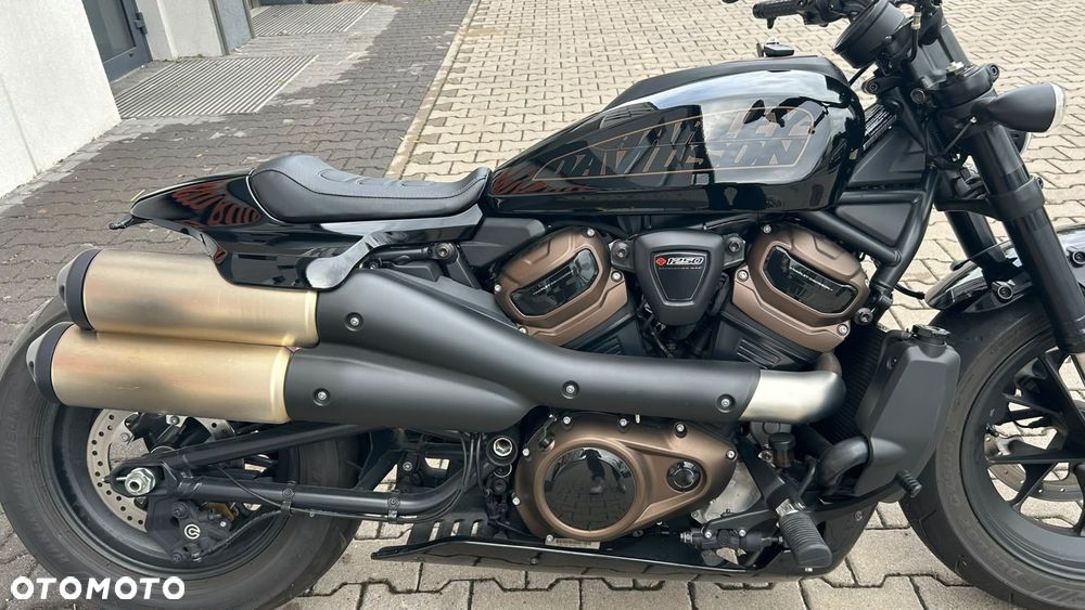Harley-Davidson Sportster - 11