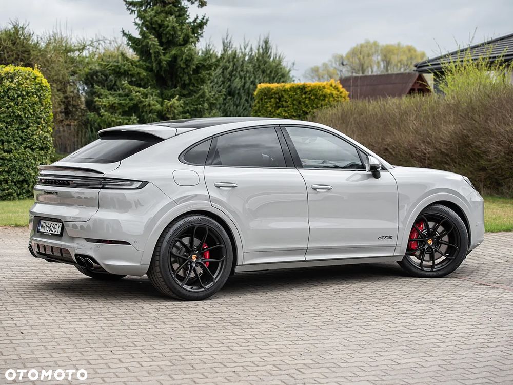 Porsche Cayenne - 13