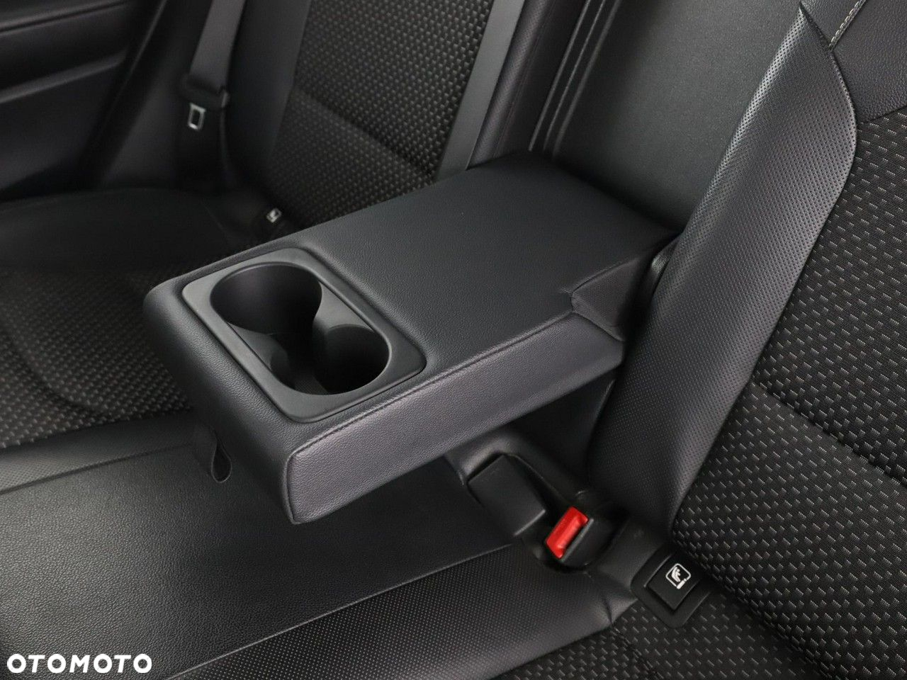 Kia XCeed 1.0 T-GDI L - 35