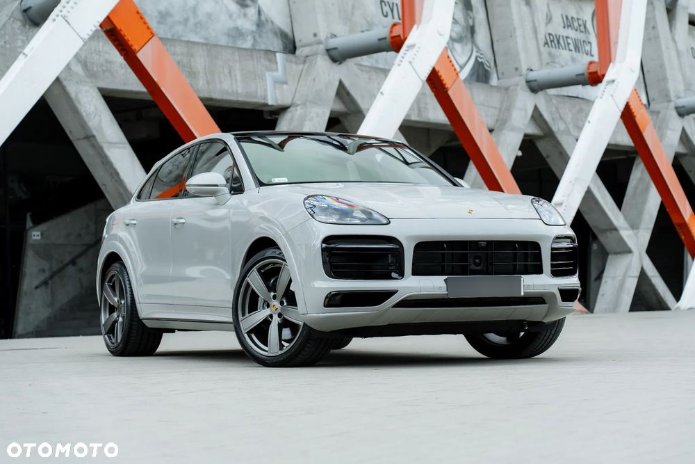 Porsche Cayenne S - 2