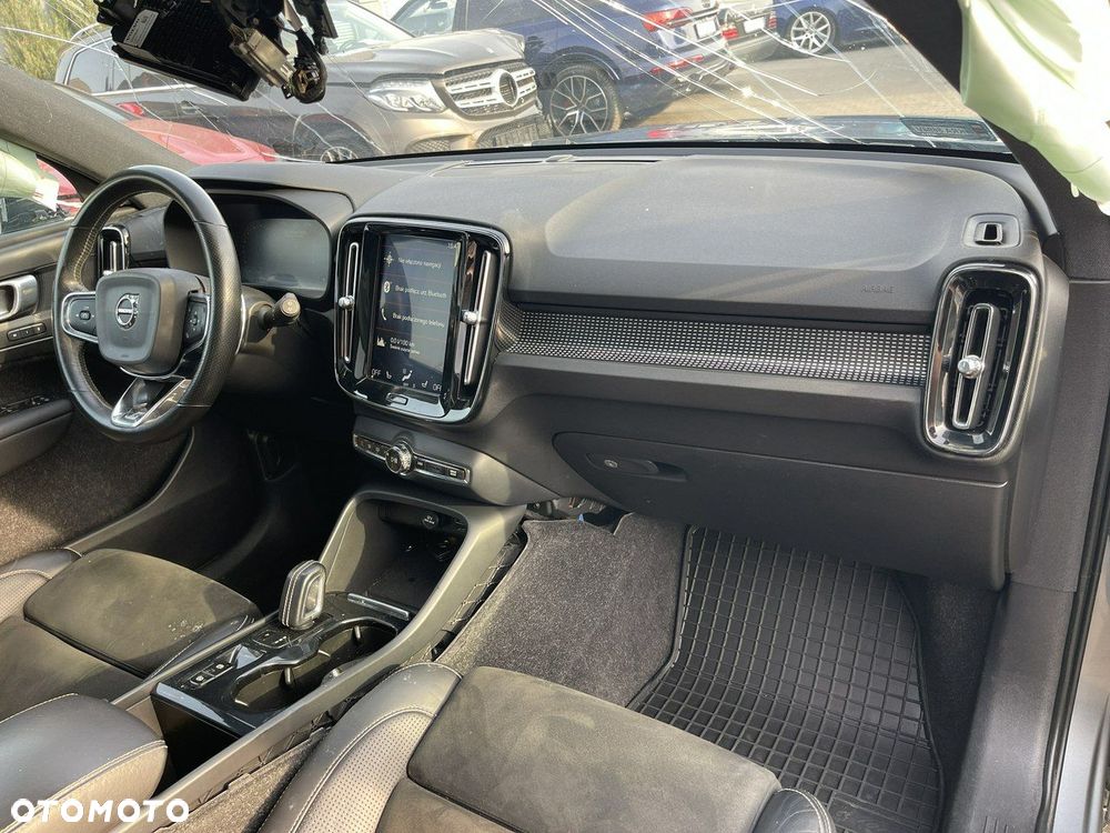 Volvo XC 40 T5 AWD Geartronic R-Design - 17