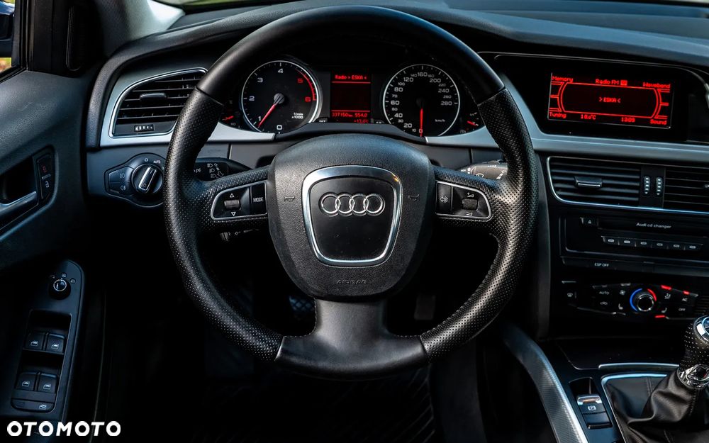 Audi A4 - 24
