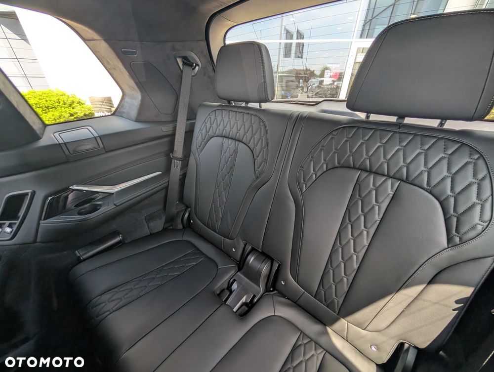 BMW X7 - 20