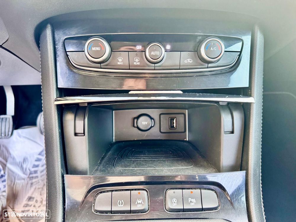 Opel Grandland X 1.2 T Business Edition - 20