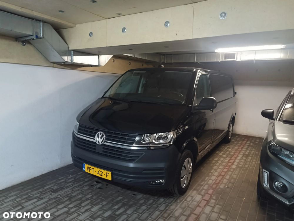 Volkswagen Transporter - 25