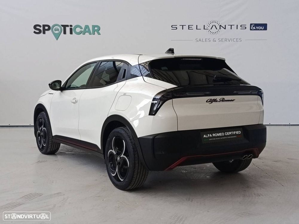 Alfa Romeo Junior 1.2 Speciale eDCT6 - 5
