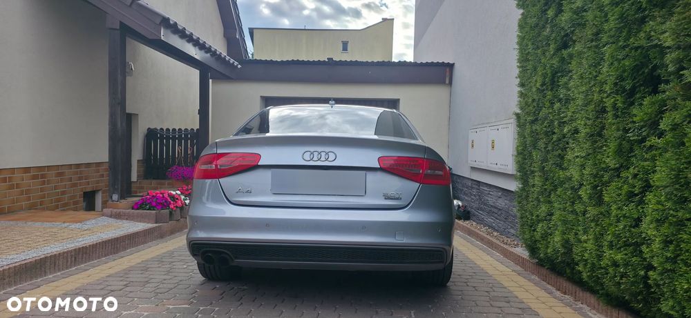 Audi A4 Limousine - 7