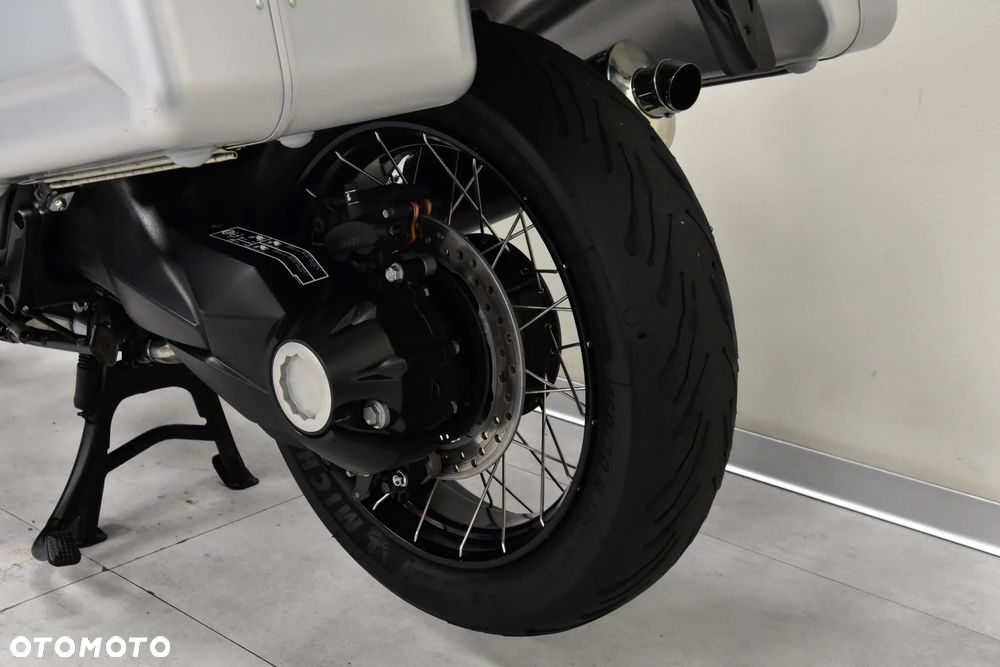 Honda VFR - 41