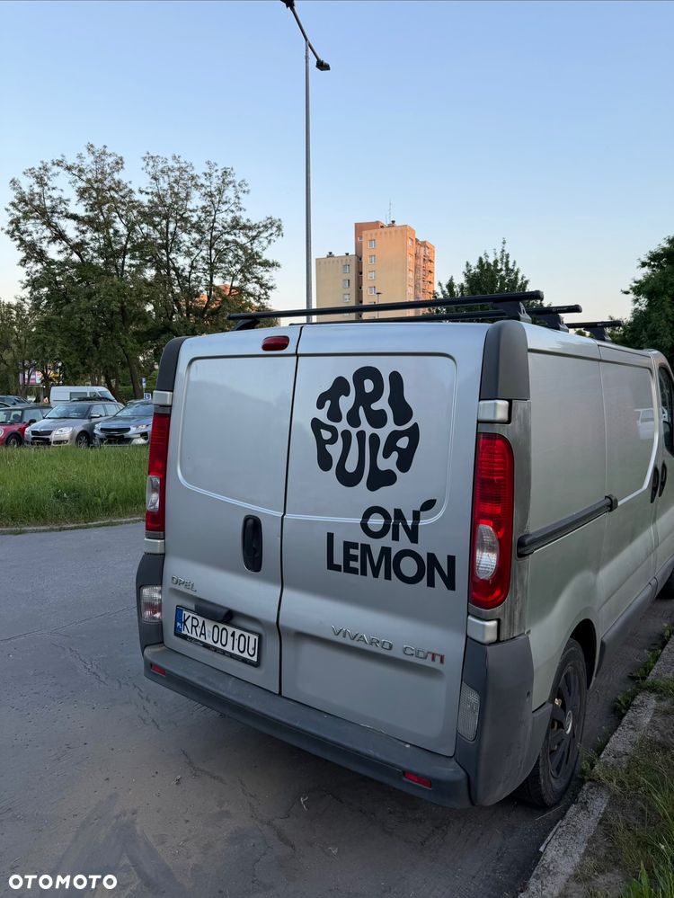 Opel vivaro - 11