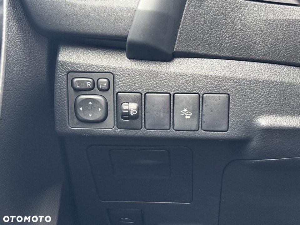 Toyota Auris - 24