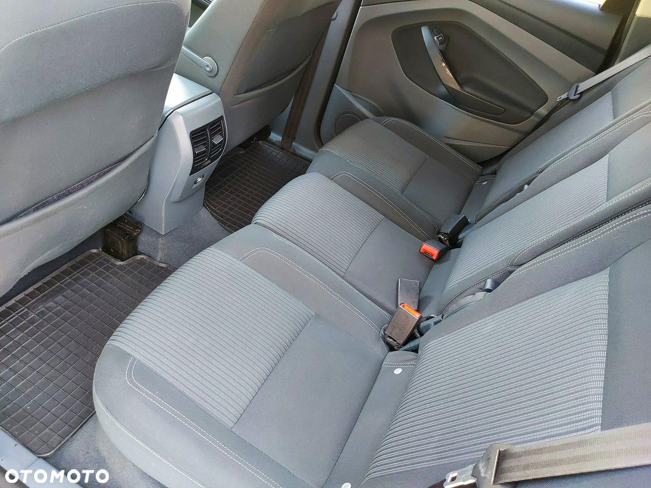 Ford C-MAX - 14