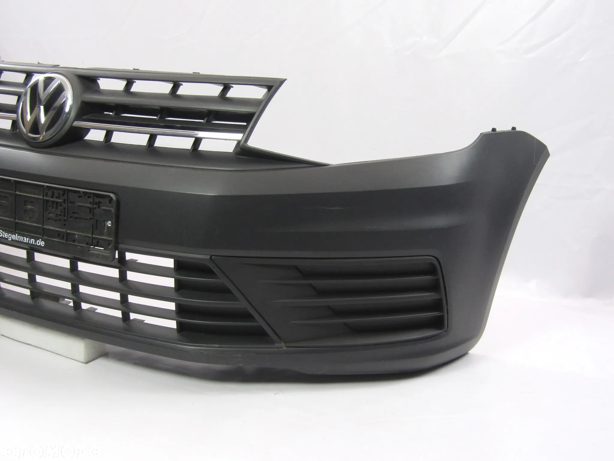 Zderzak przedni VW Caddy 15 - 20 Wersja towarowa - 12