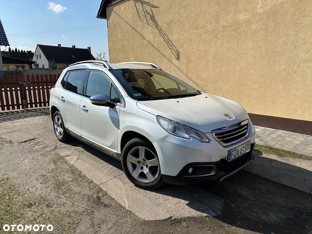 Peugeot 2008 120 VTI Allure - 2