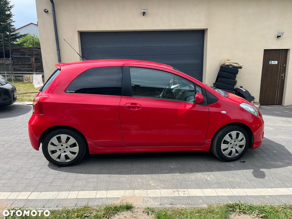 Toyota Yaris 1.8 VVT-i TS - 4
