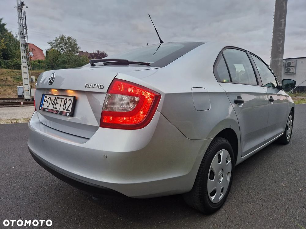 Skoda RAPID 1.2 TSI Ambition - 6