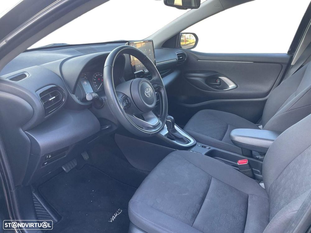 Toyota Yaris - 13