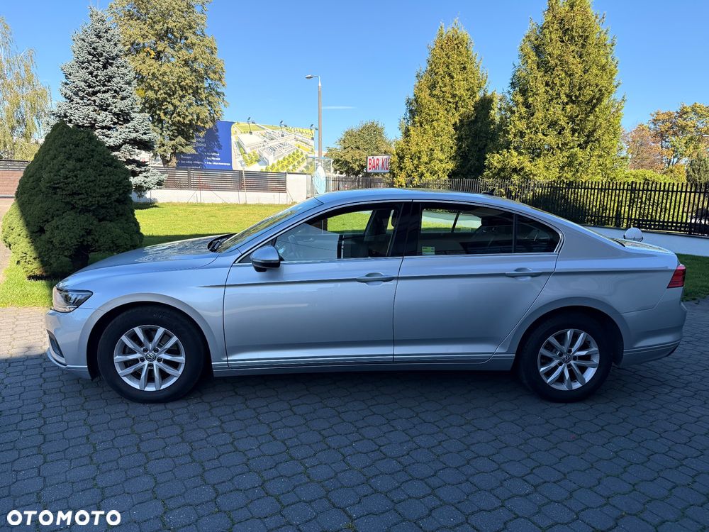 Volkswagen Passat 1.5 TSI EVO Business DSG - 2