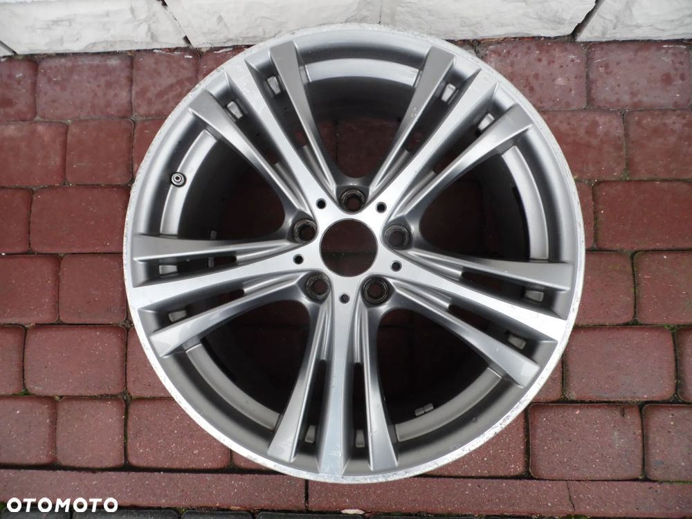 Felga 19'' 5x120 BMW 8,5x19 ET47 6883015 6857566 - 3