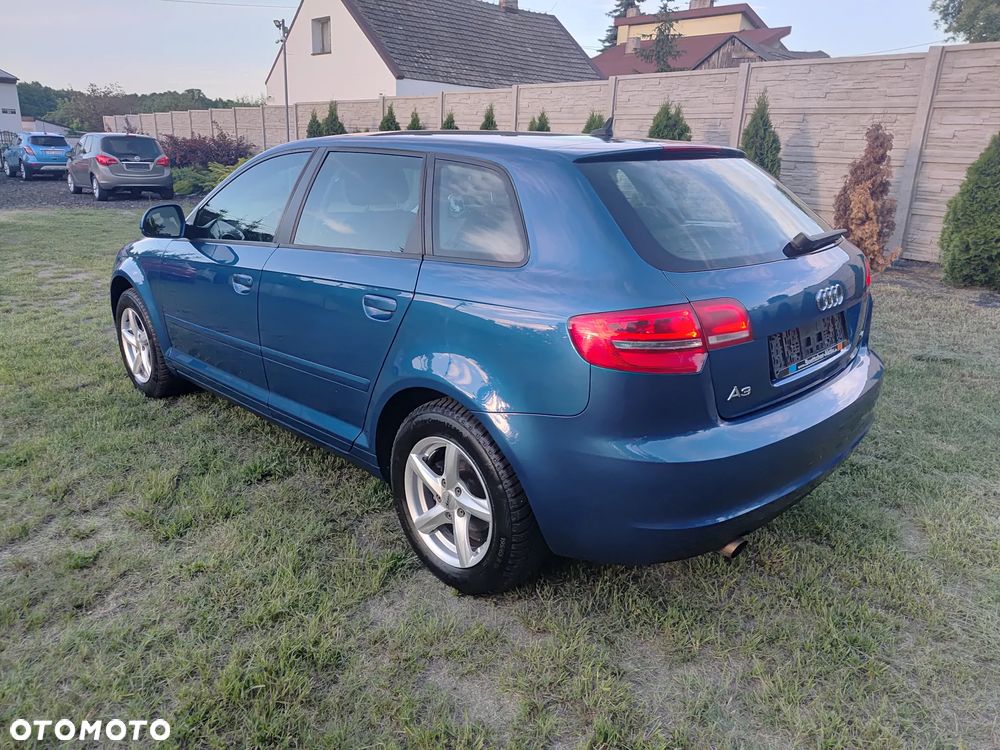 Audi A3 Sportback - 7