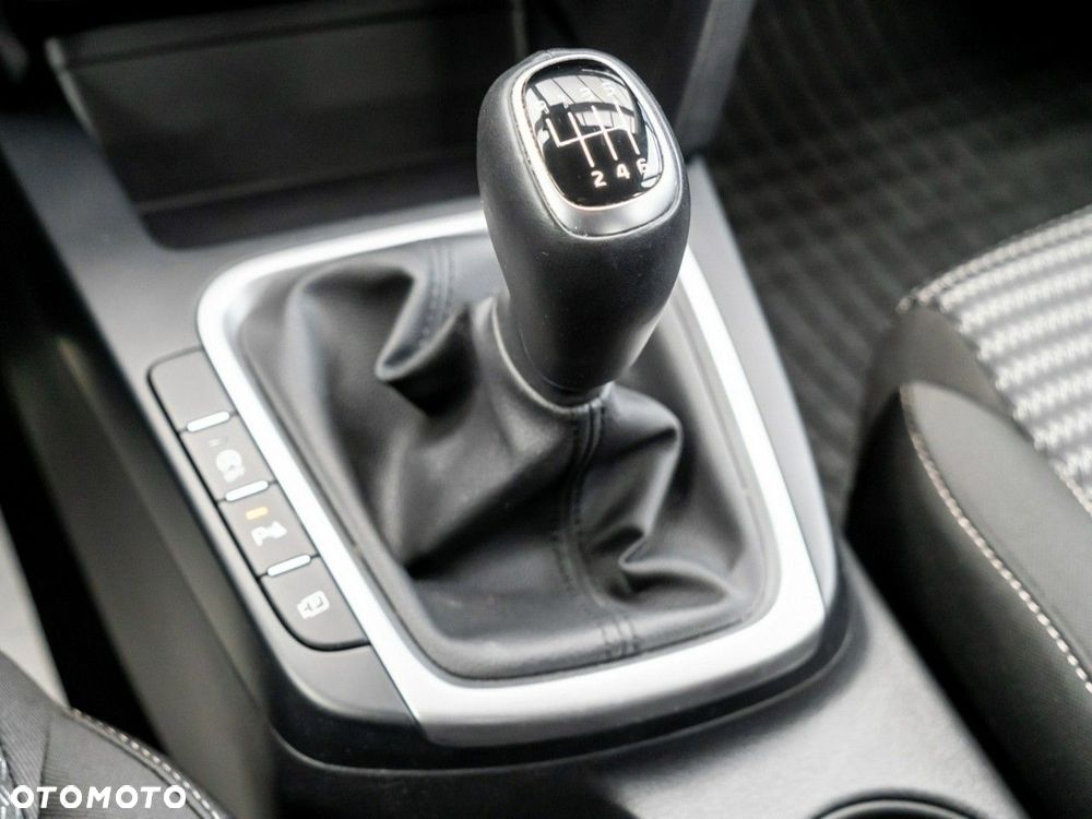 Kia Ceed 1.5 T-GDI M - 9