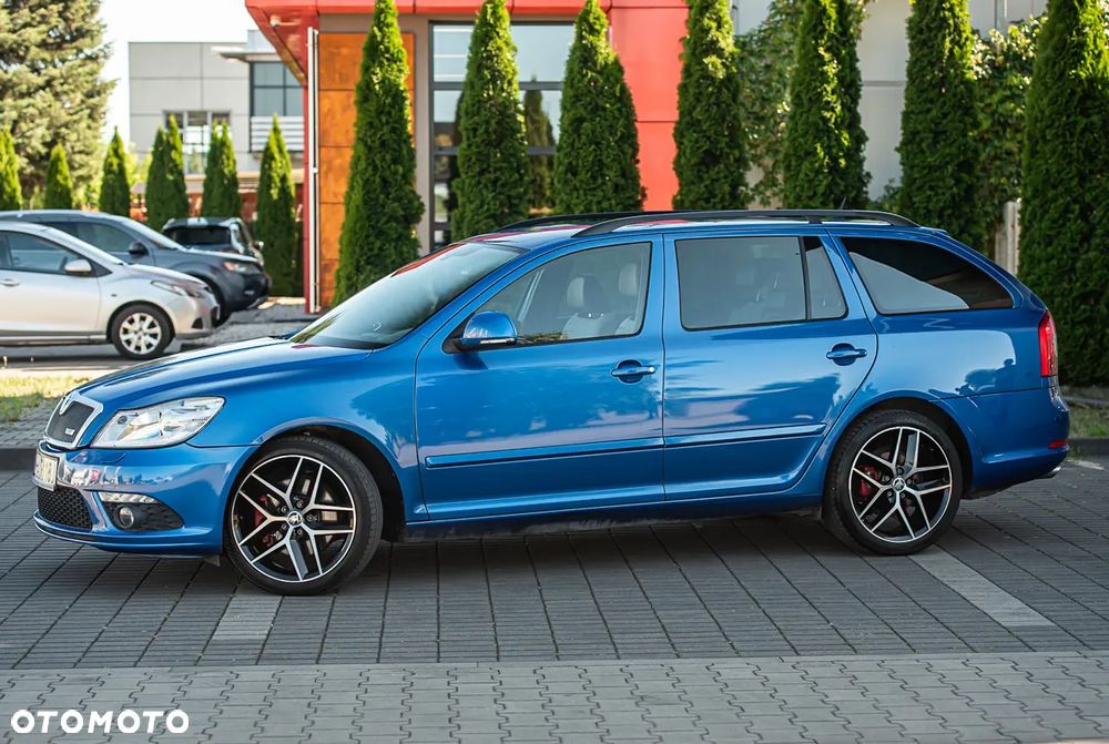 Skoda Octavia Combi 2.0 TSI RS - 7