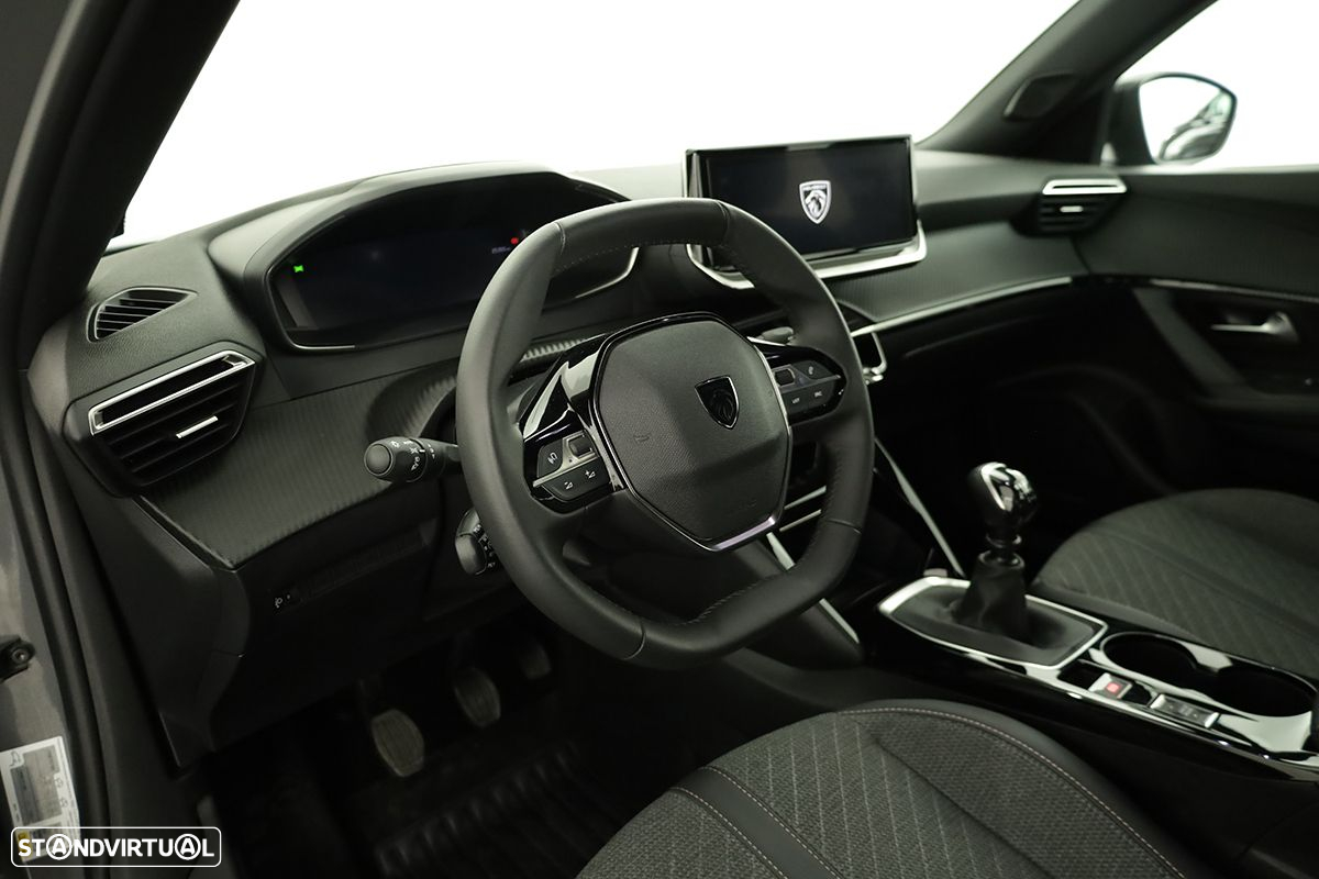 Peugeot 2008 1.2 PureTech Allure - 7