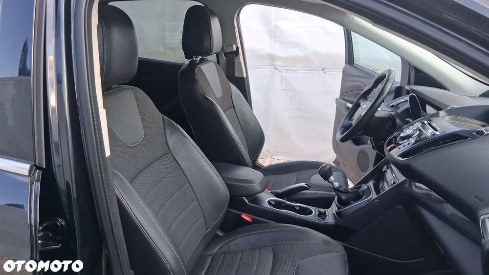 Ford Kuga 2.0 TDCi 4WD Titanium - 18