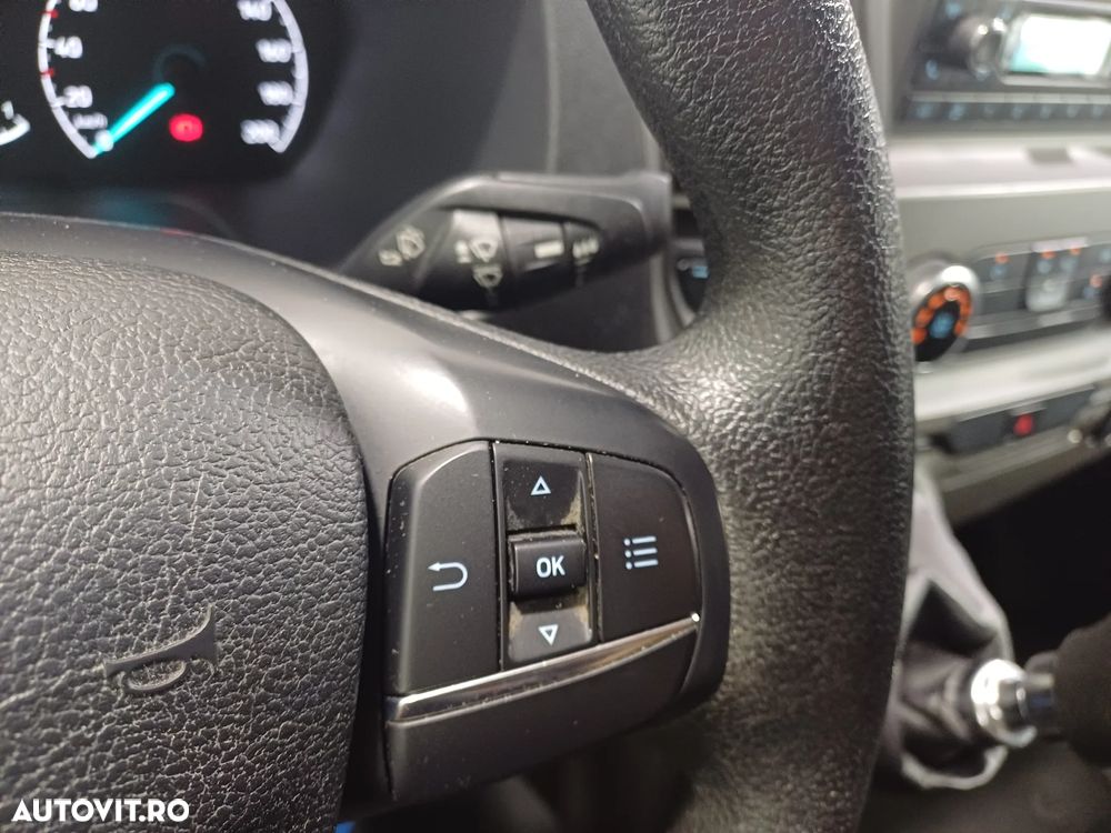 Ford Transit Custom - 10