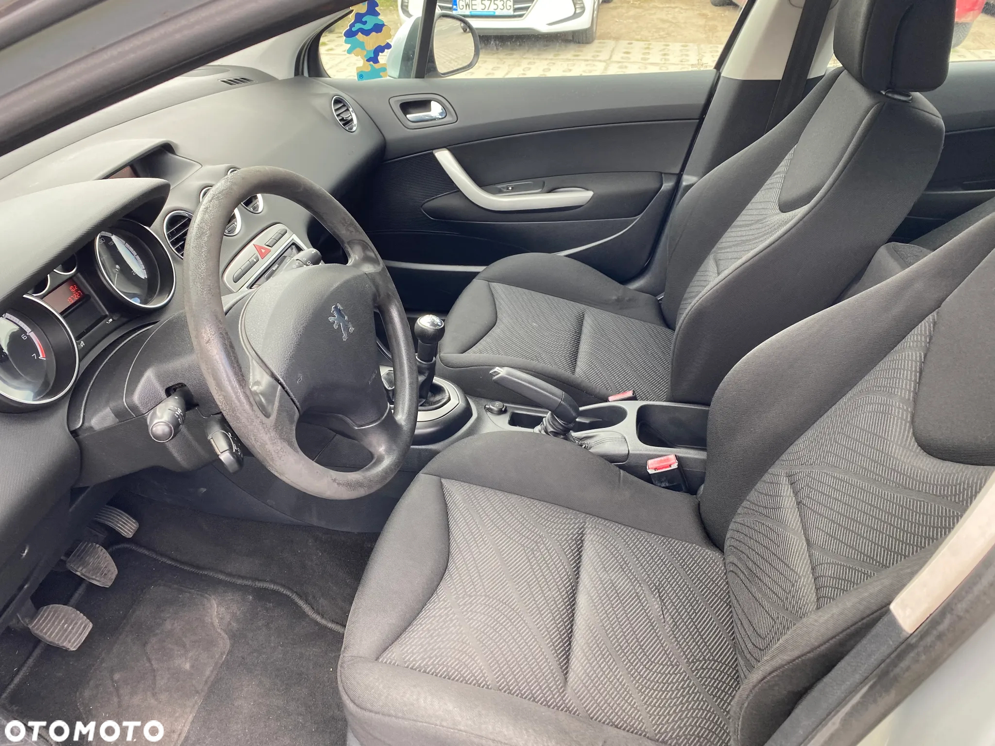 Peugeot 308 1.4 Trendy - 5