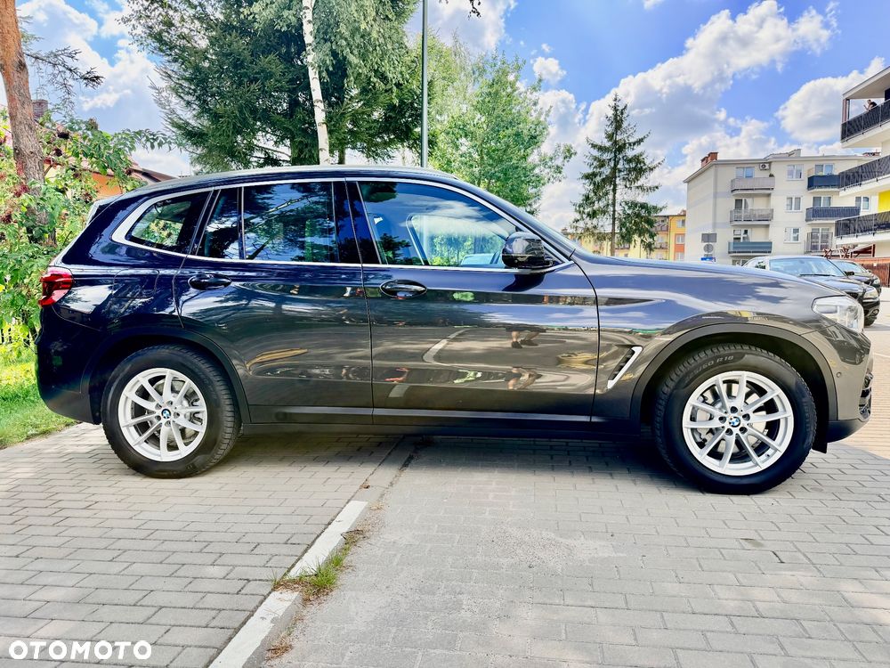 BMW X3 xDrive30e M Sport Edition - 4