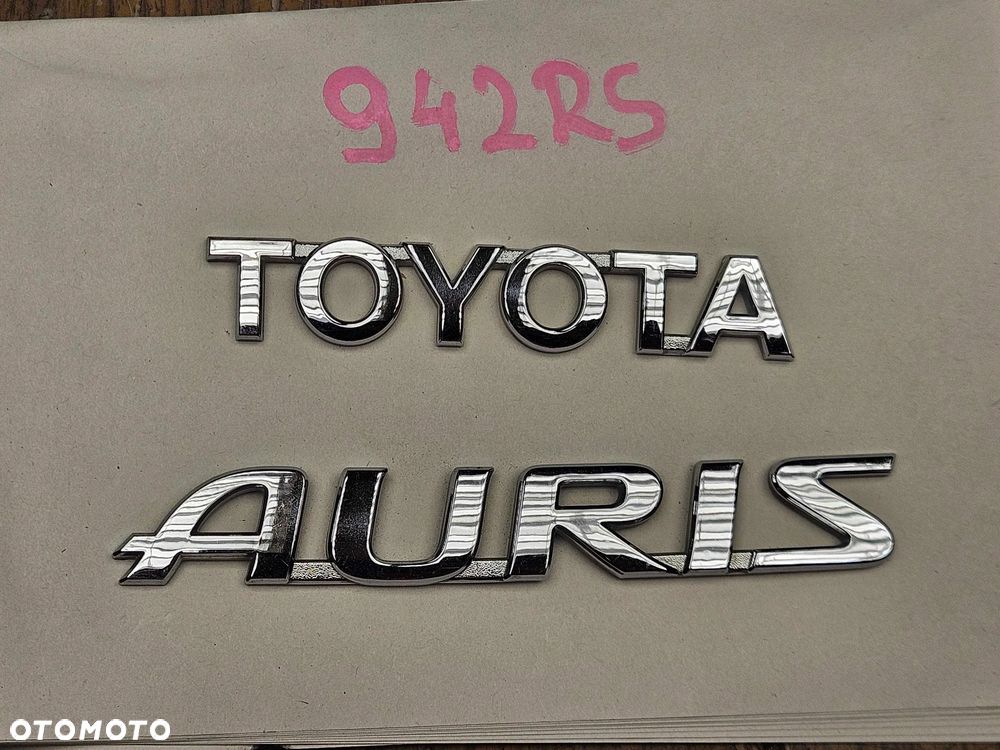 Napis Znaczek Emblemat Klapa Klapy Toyota Auris I 1 Lift - 1
